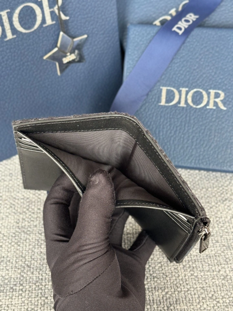 D10r wallets 4081-0583
