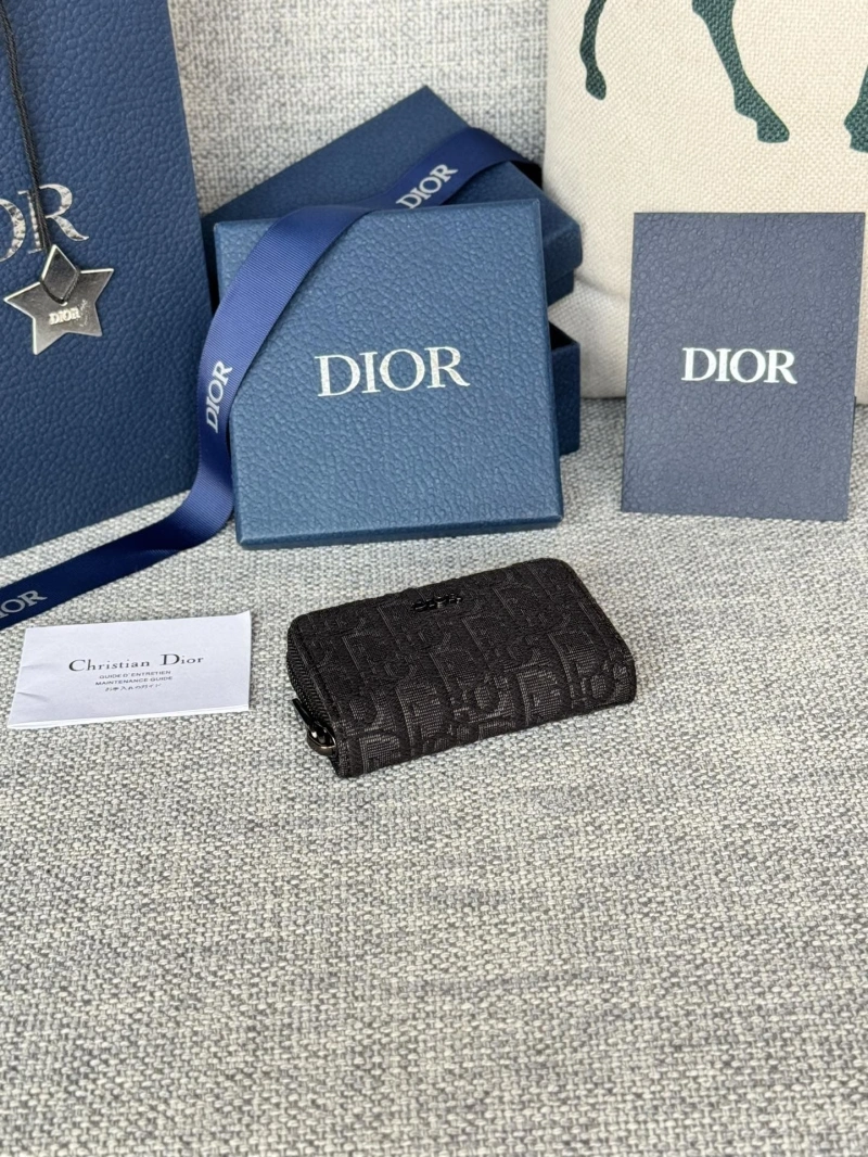 D10r wallets 4081-0585