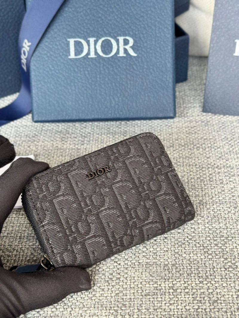 D10r wallets 4081-0585
