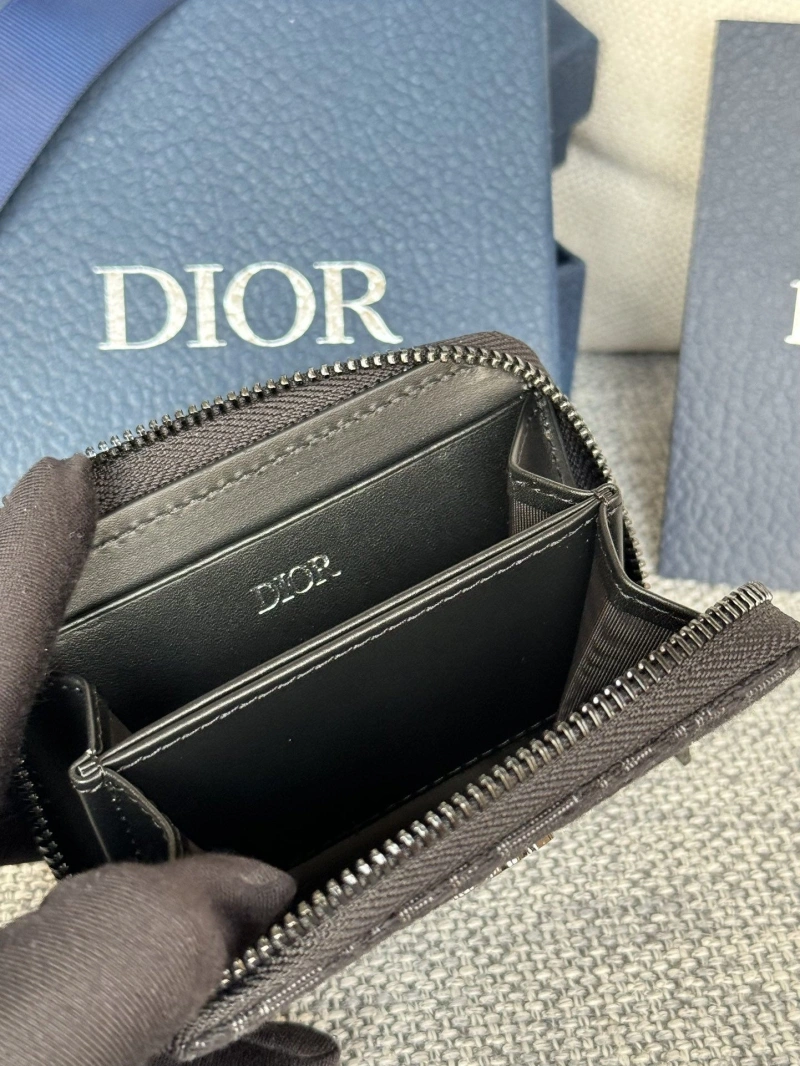 D10r wallets 4081-0585