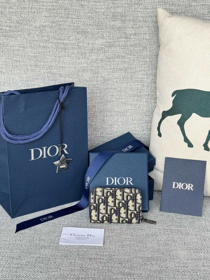 D10r wallets 4081-0586