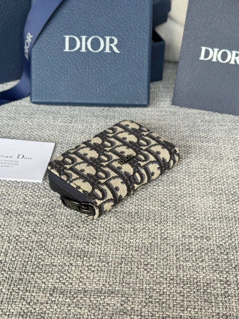 D10r wallets 4081-0586