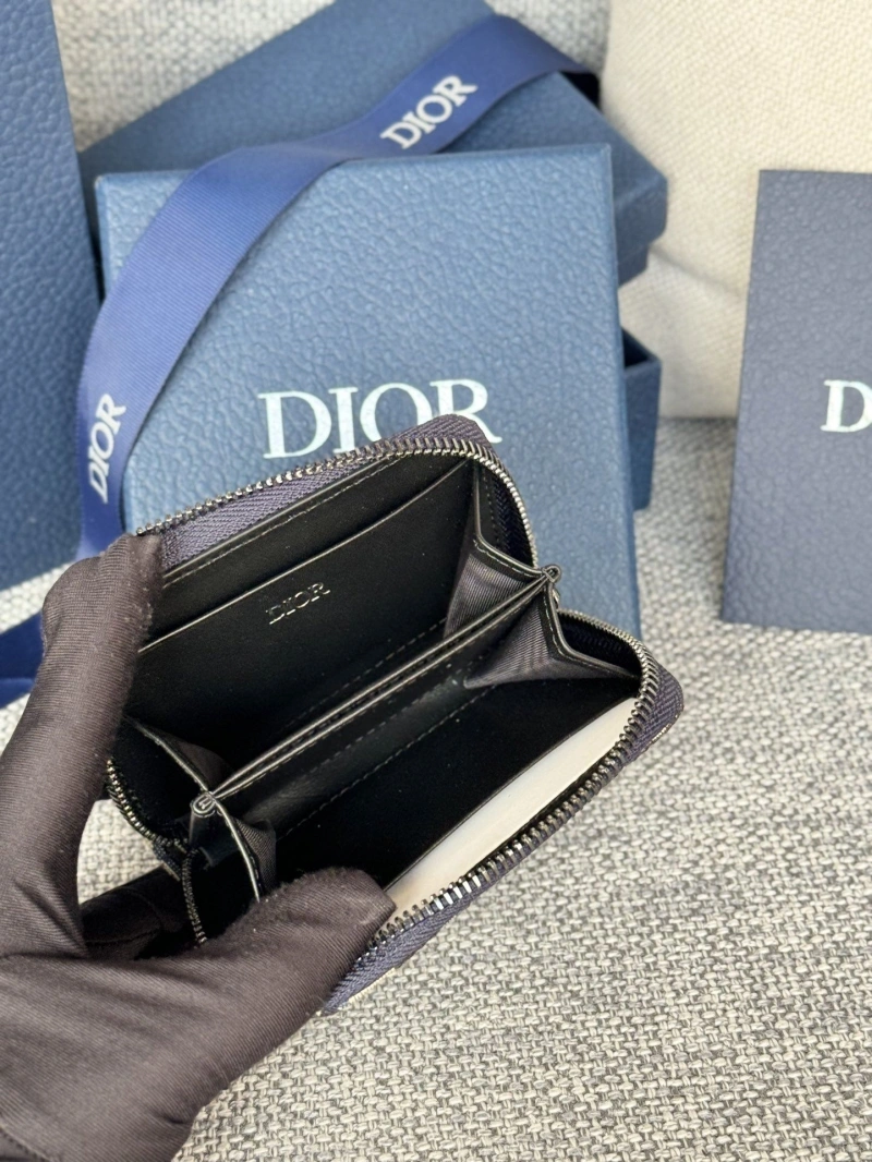 D10r wallets 4081-0586