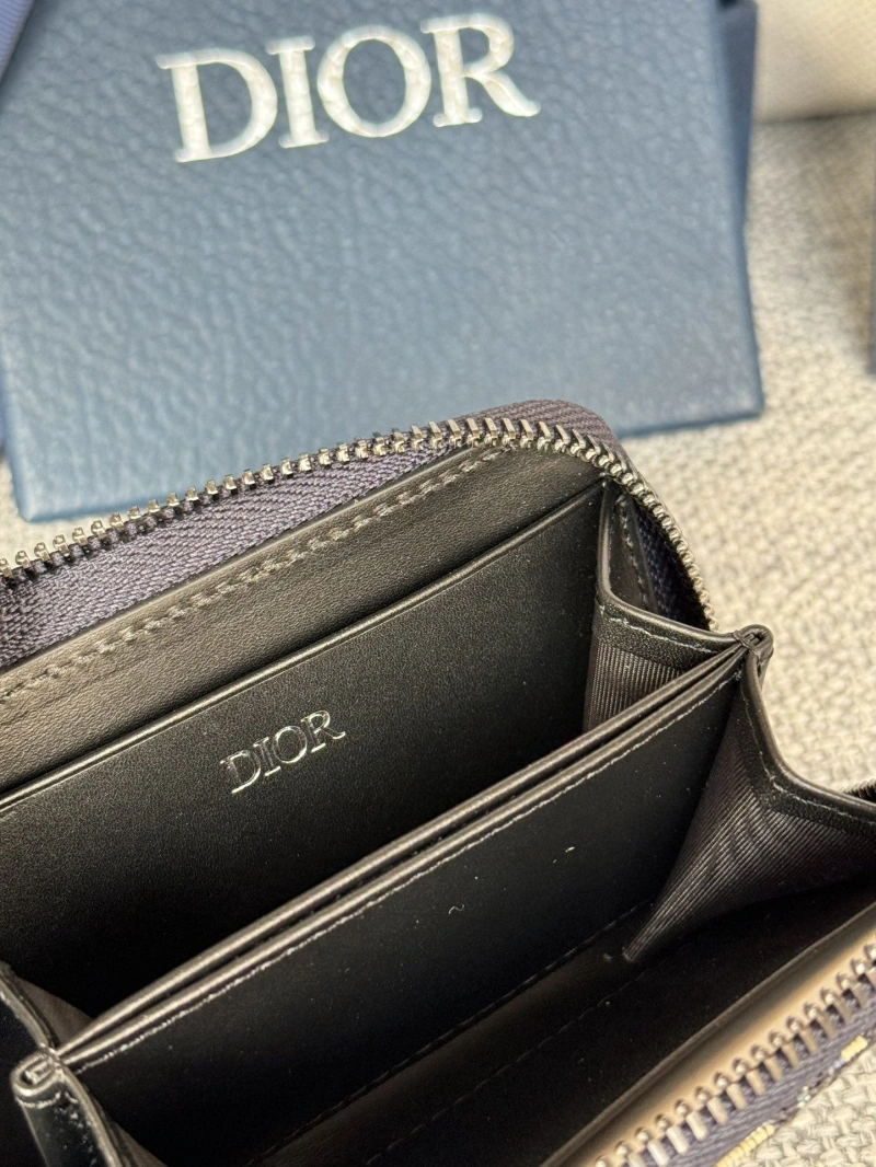 D10r wallets 4081-0586