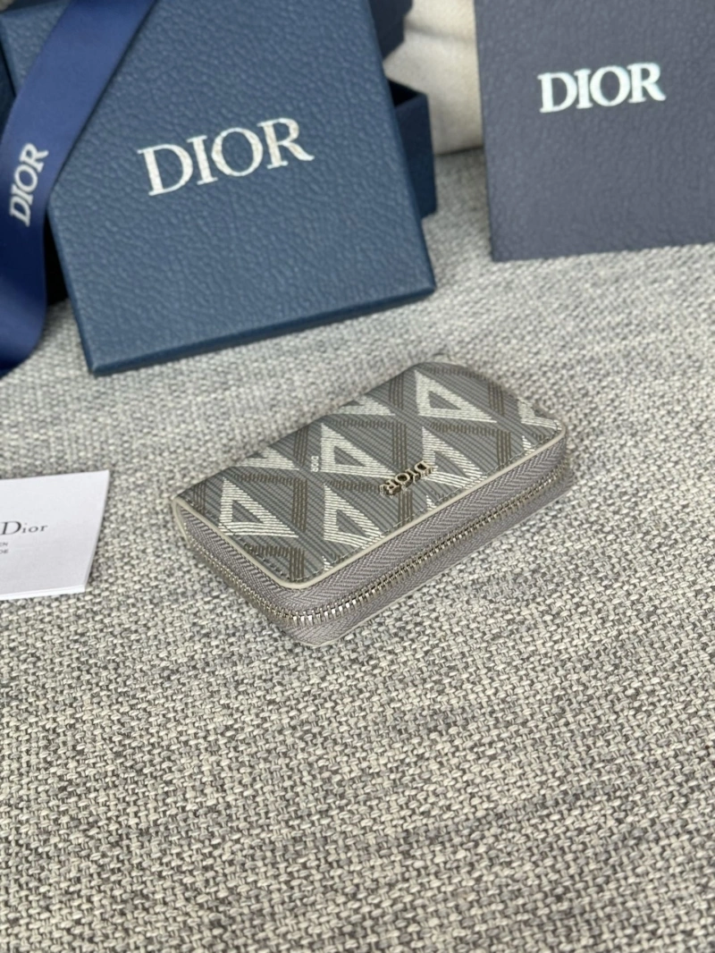 D10r wallets 4081-0588