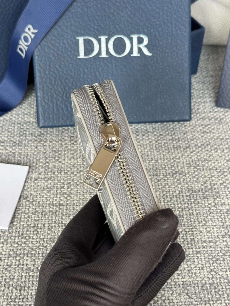 D10r wallets 4081-0588