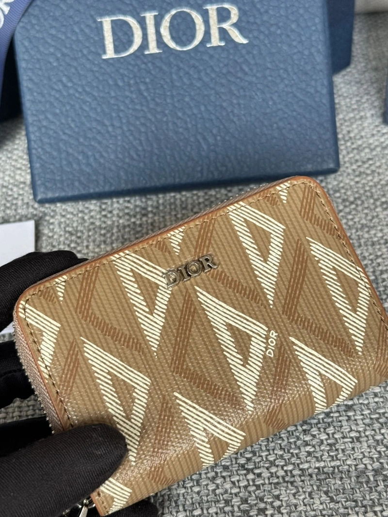 D10r wallets 4081-0590