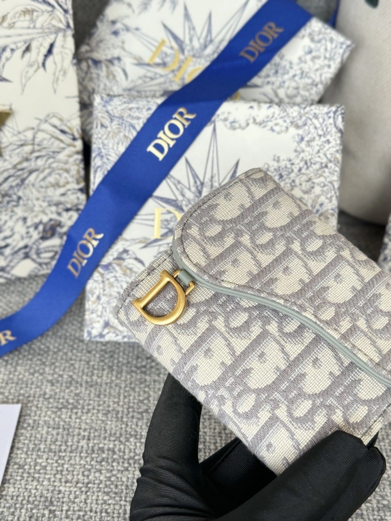 D10r wallets 4081-0593
