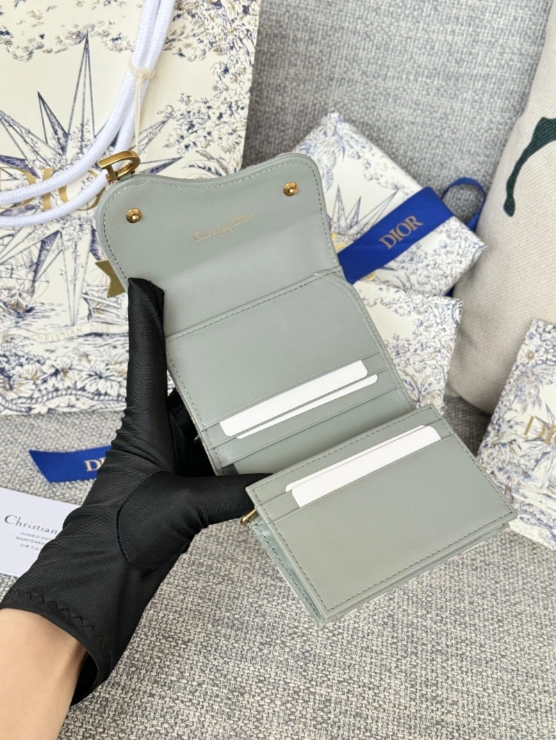 D10r wallets 4081-0593