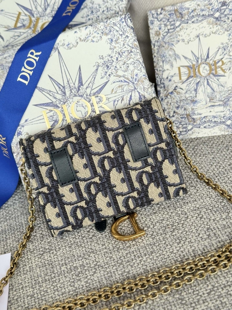 D10r wallets 4081-0594
