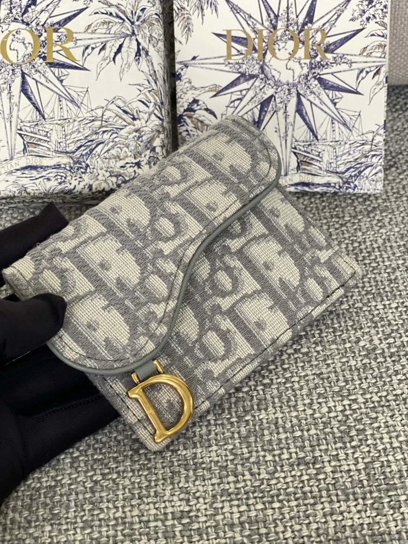 D10r wallets 4081-0598