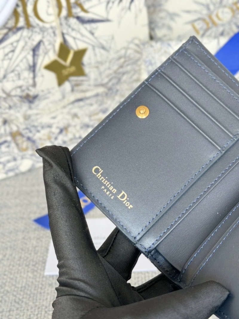 D10r wallets 4081-0603