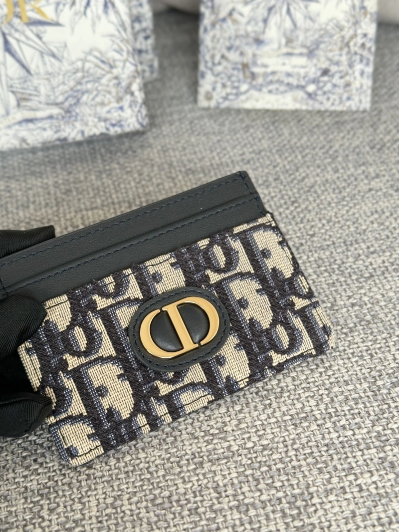 D10r wallets 4081-0604