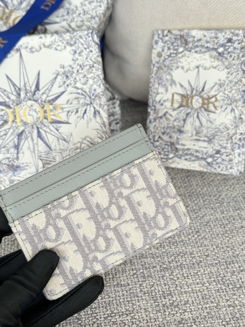 D10r wallets 4081-0605