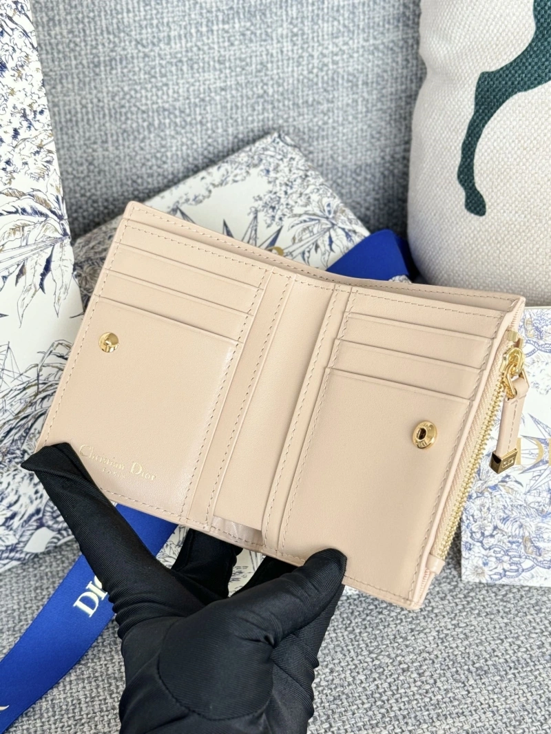 D10r wallets 4081-0612