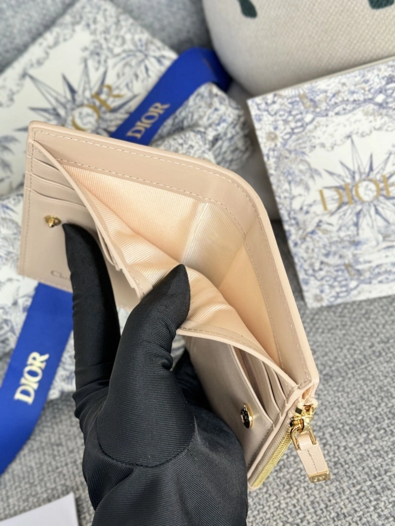 D10r wallets 4081-0612