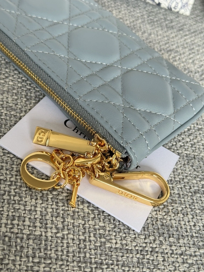 D10r wallets 4081-0615