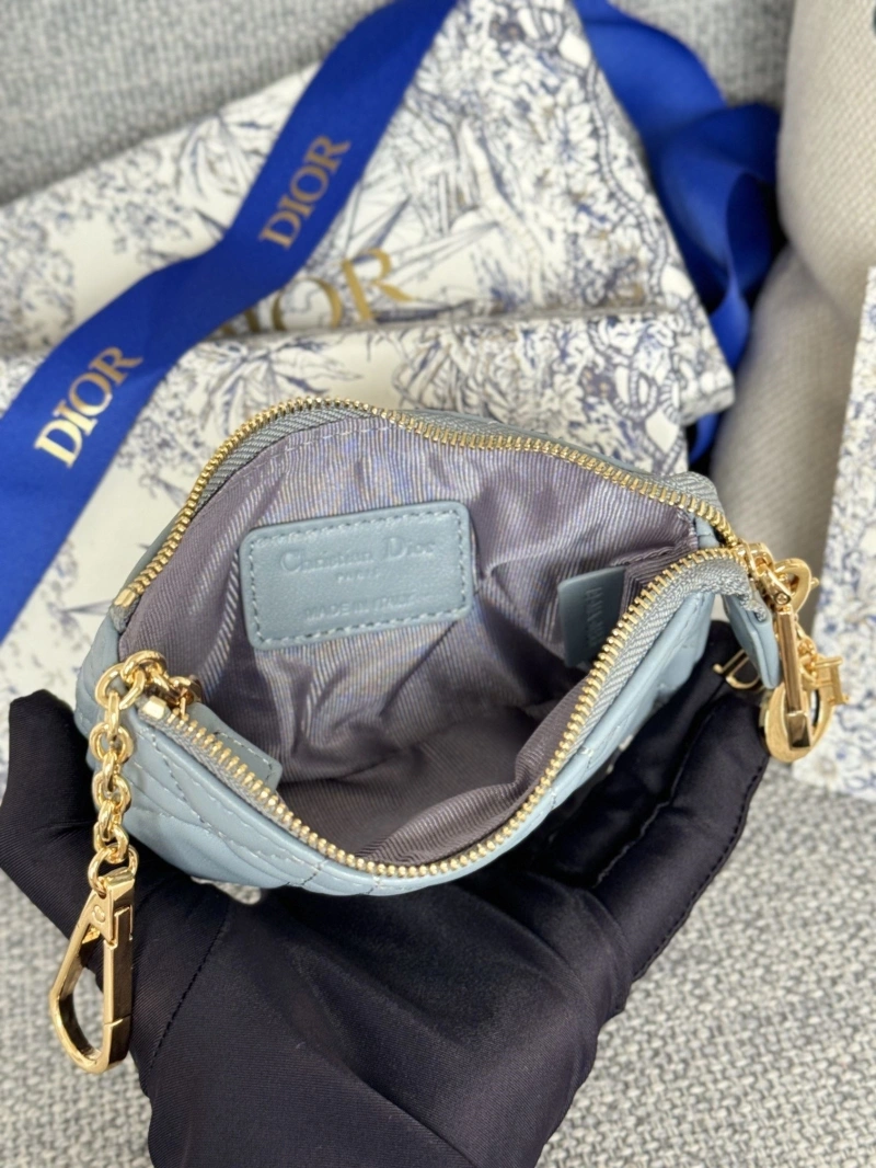 D10r wallets 4081-0615