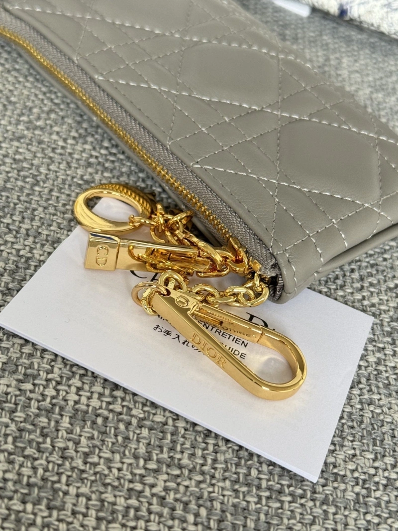 D10r wallets 4081-0616