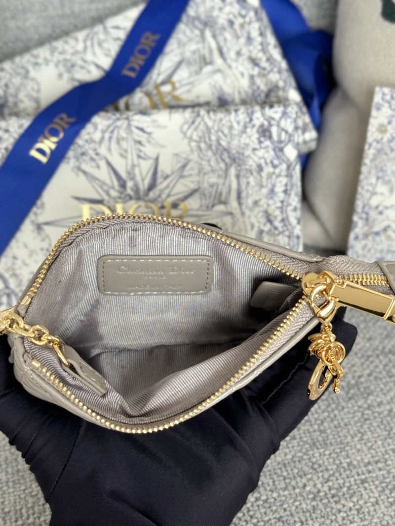 D10r wallets 4081-0616