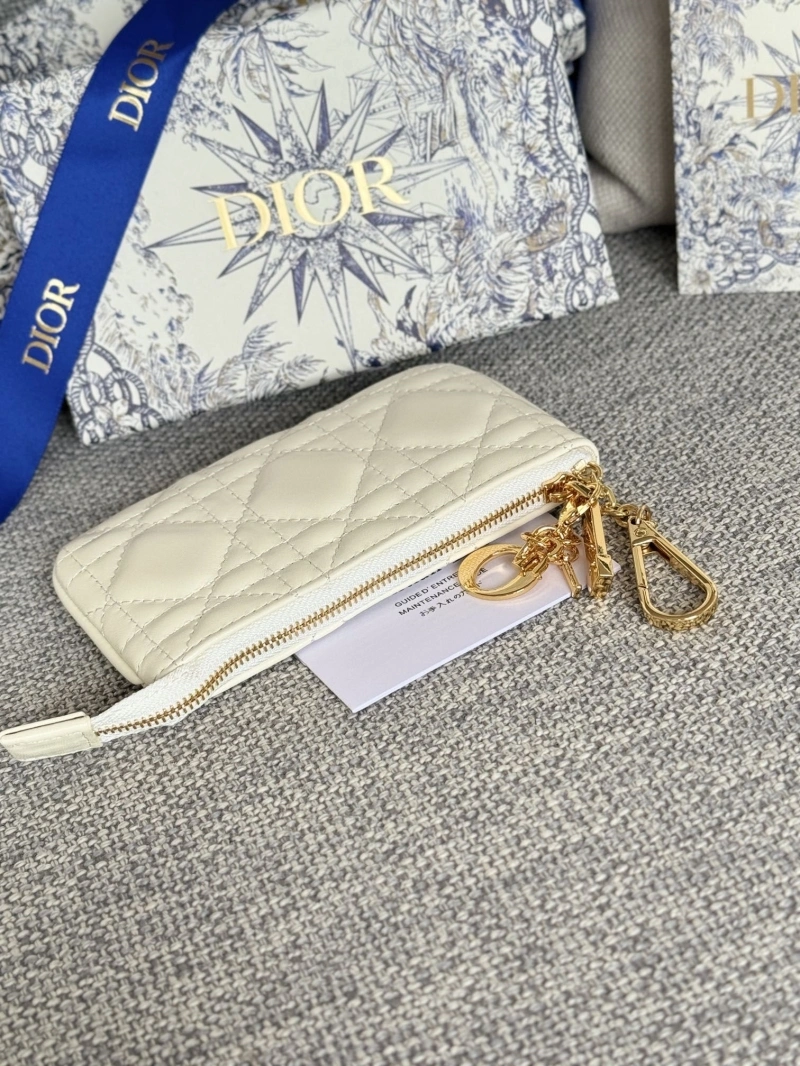 D10r wallets 4081-0618