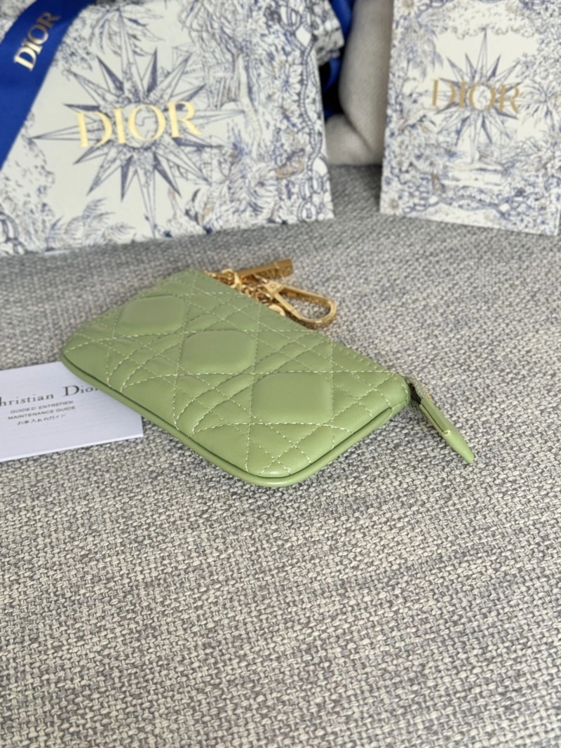 D10r wallets 4081-0620