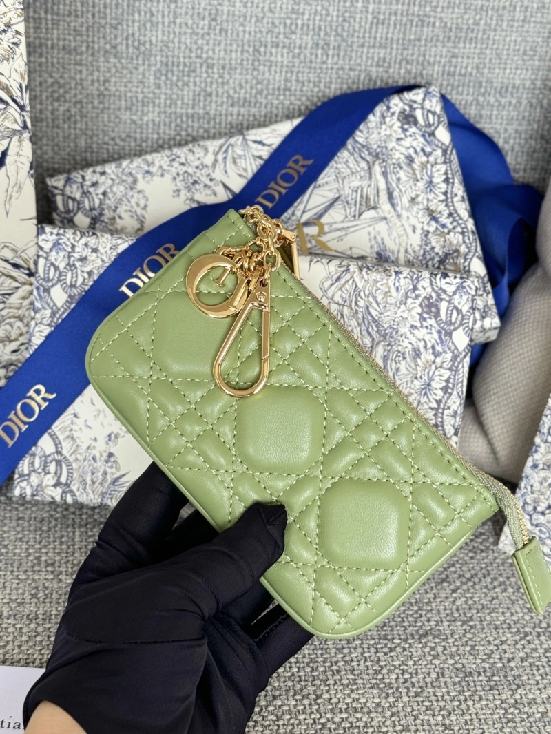 D10r wallets 4081-0620