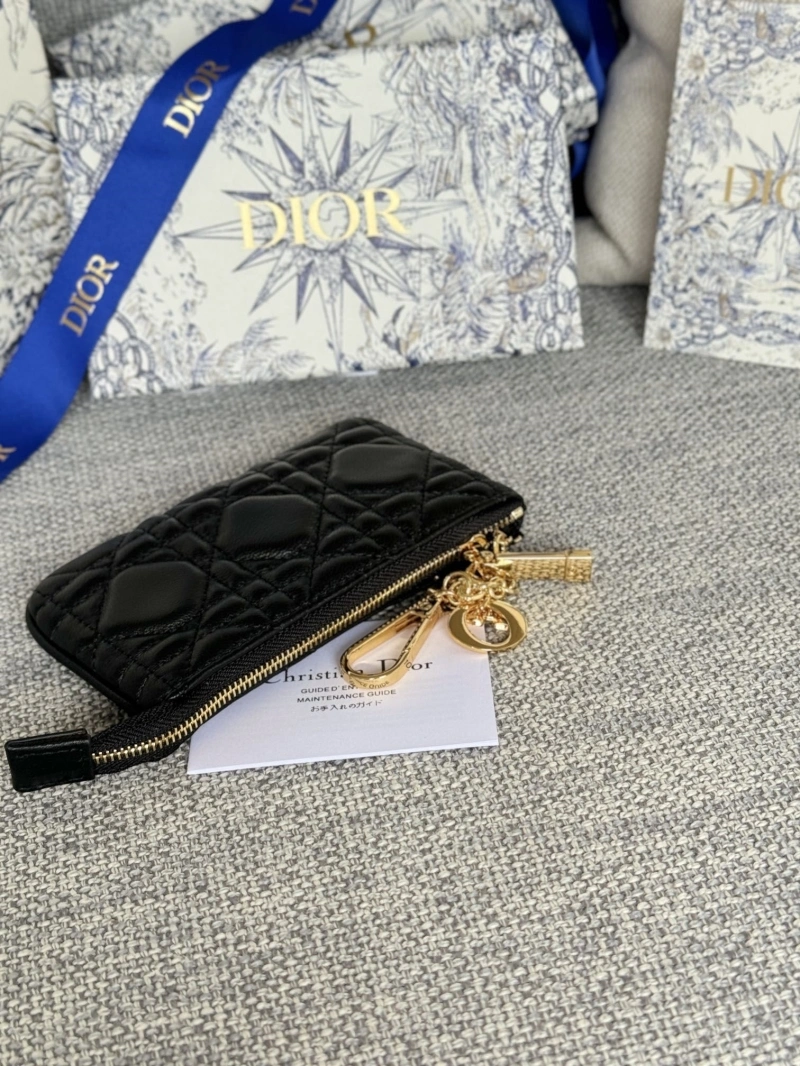 D10r wallets 4081-0622