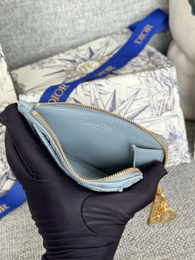 D10r wallets 4081-0626