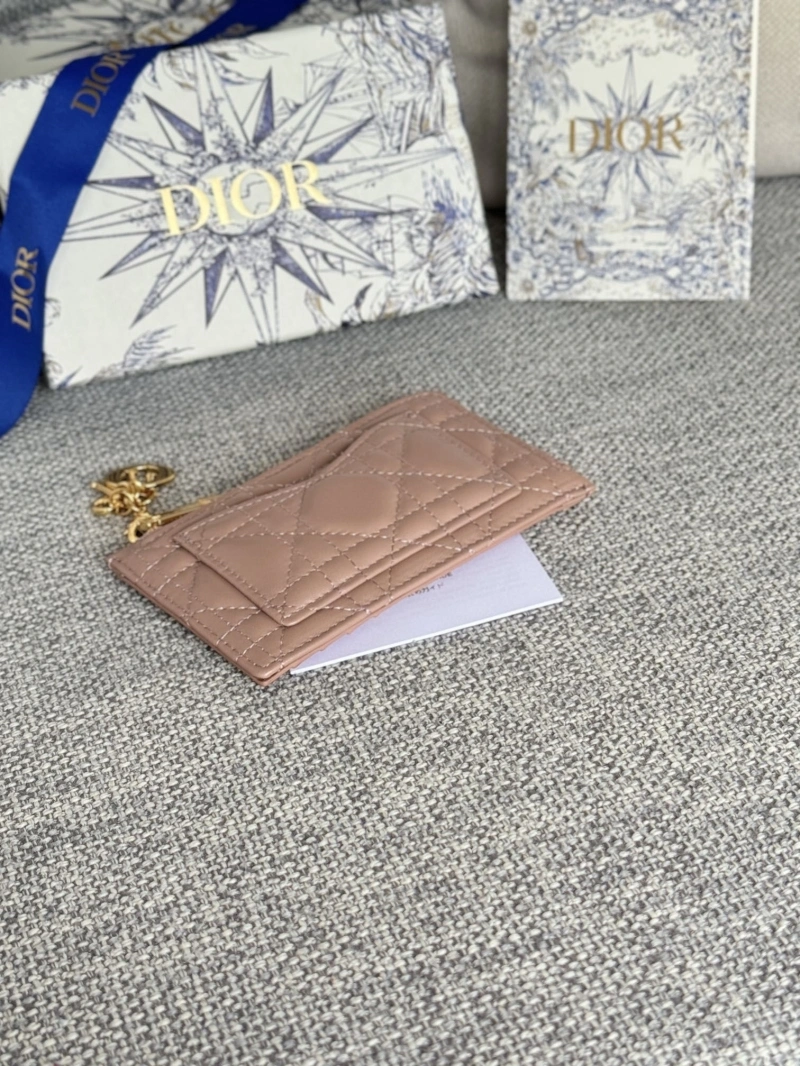 D10r wallets 4081-0627