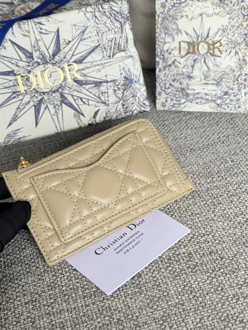 D10r wallets 4081-0628