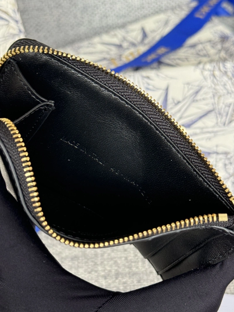 D10r wallets 4081-0629