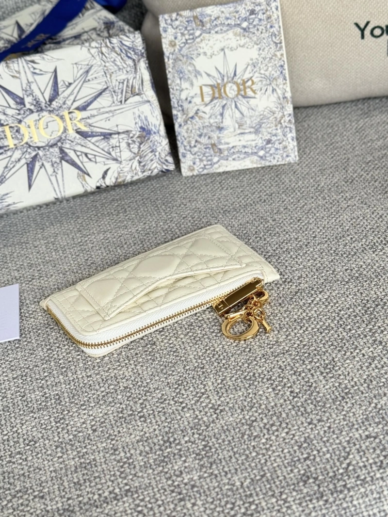 D10r wallets 4081-0631