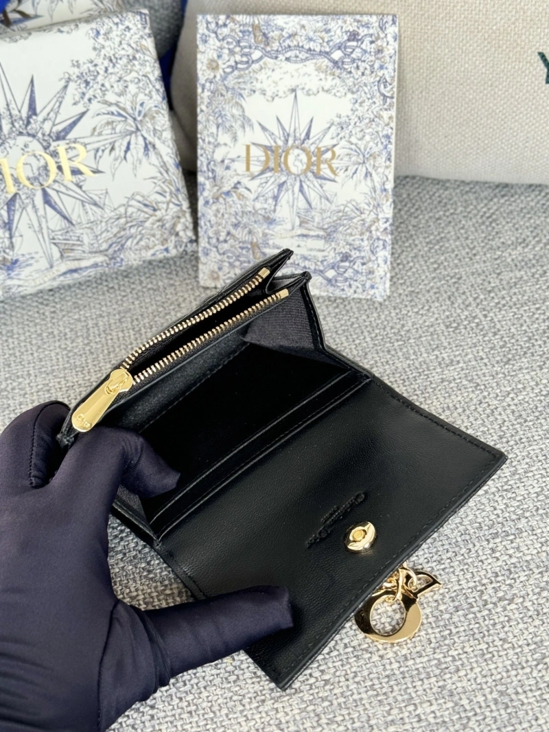 D10r wallets 4081-0633