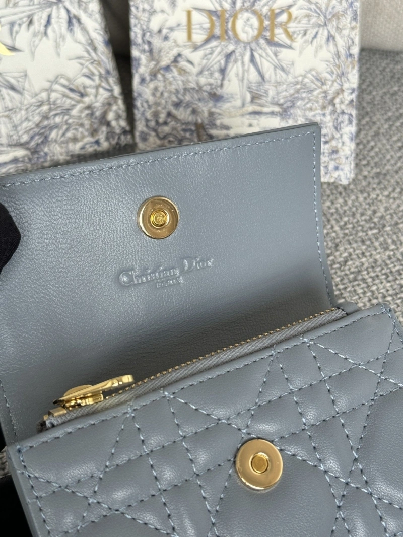 D10r wallets 4081-0634