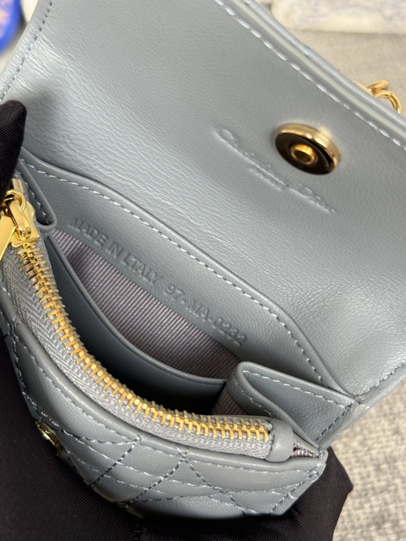 D10r wallets 4081-0634