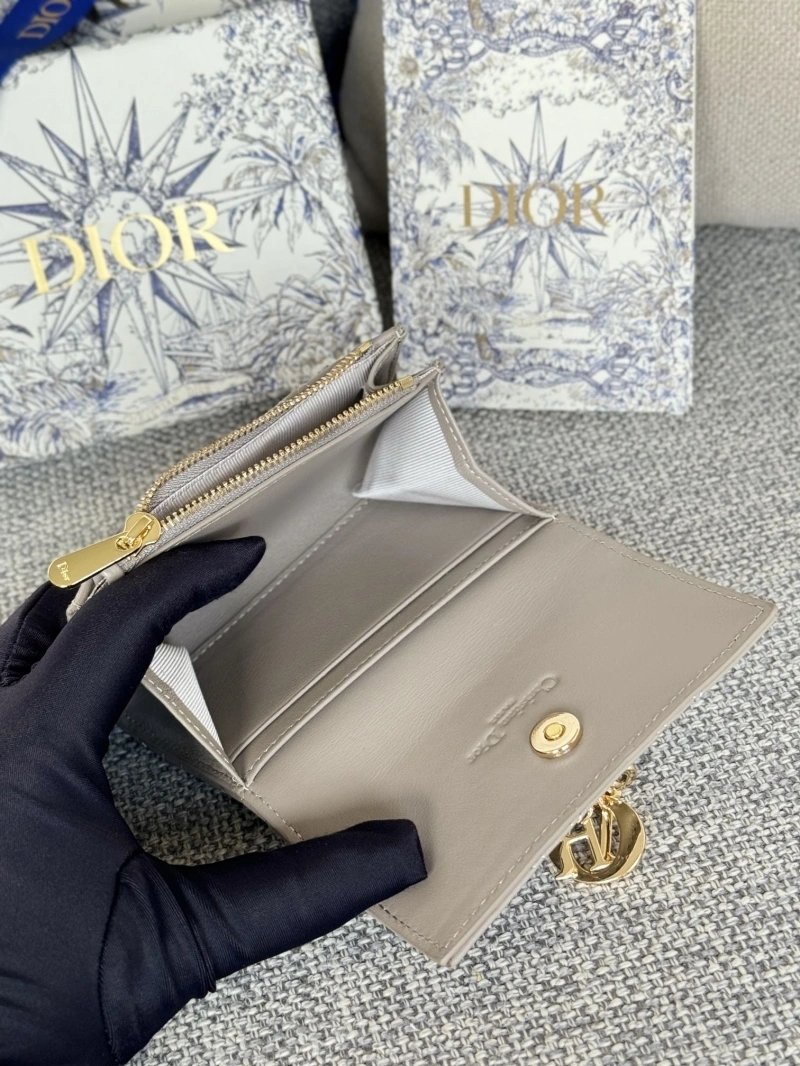 D10r wallets 4081-0635