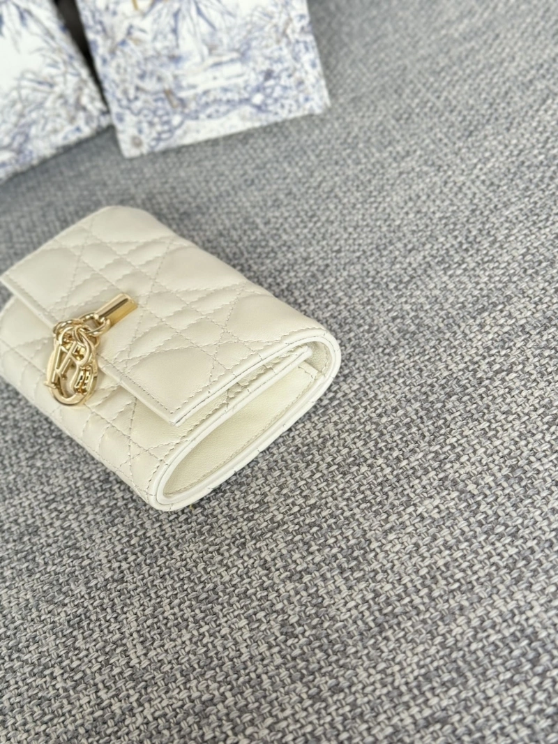 D10r wallets 4081-0637
