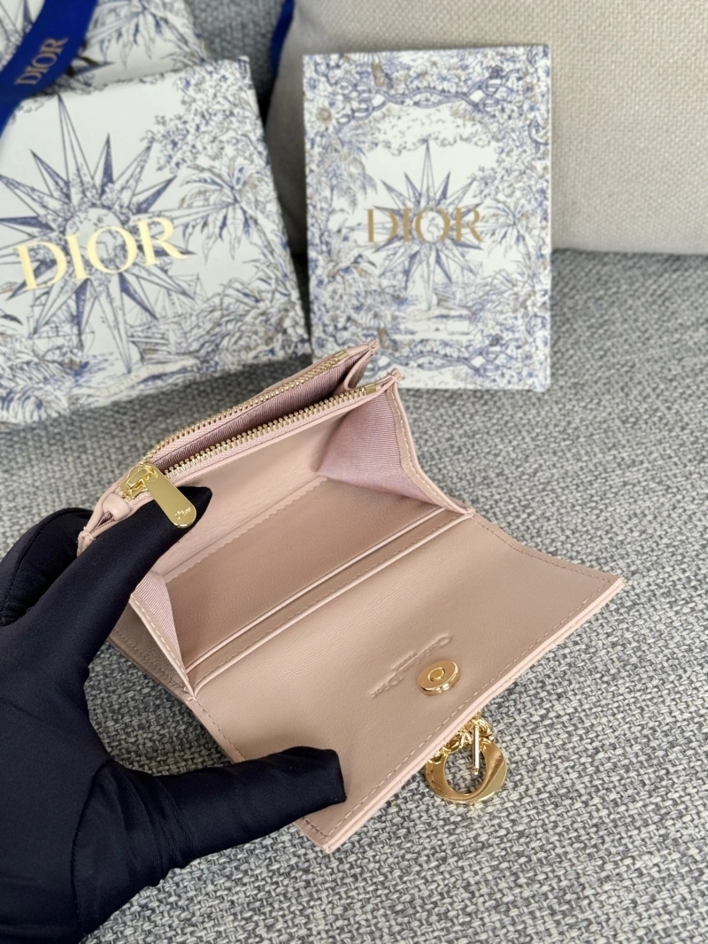 D10r wallets 4081-0638