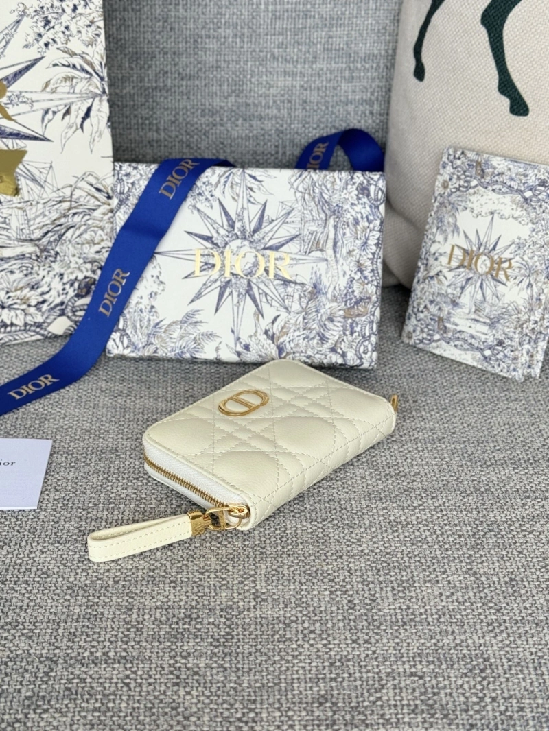 D10r wallets 4081-0643