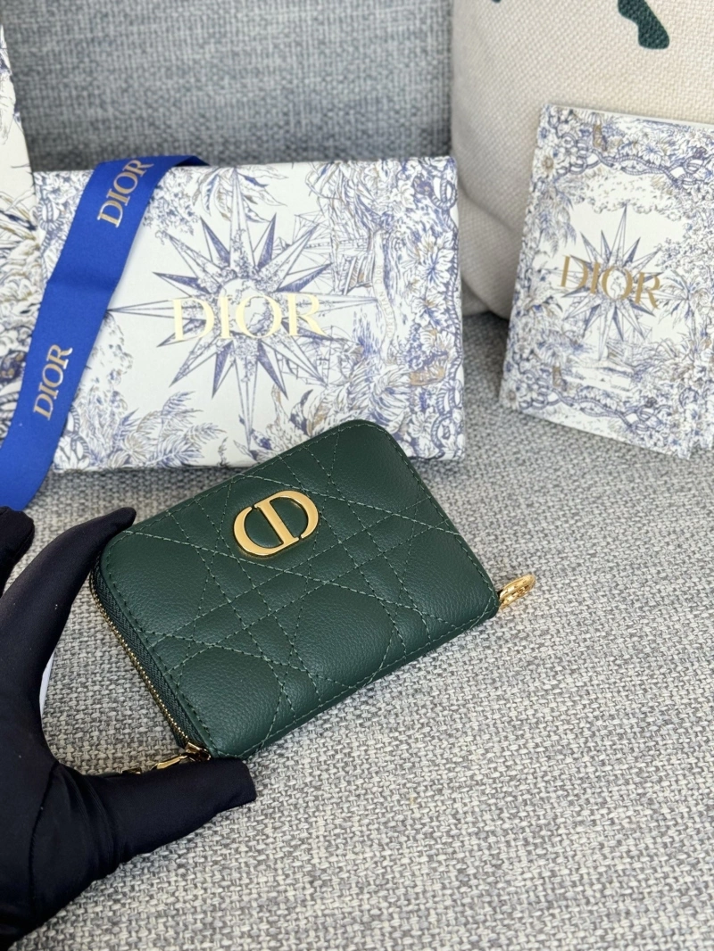 D10r wallets 4081-0645