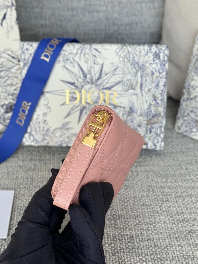 D10r wallets 4081-0646