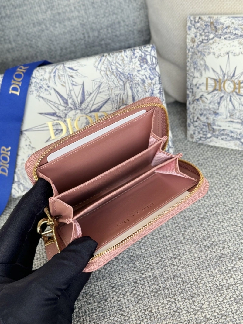 D10r wallets 4081-0646
