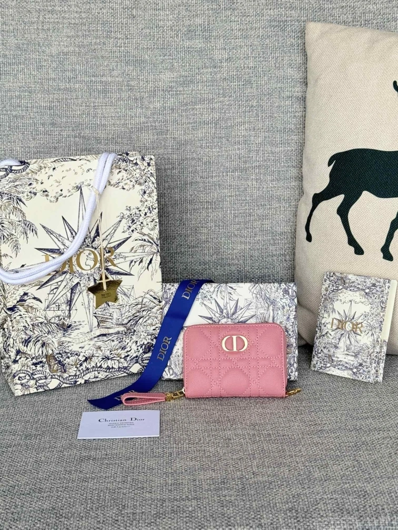 D10r wallets 4081-0648
