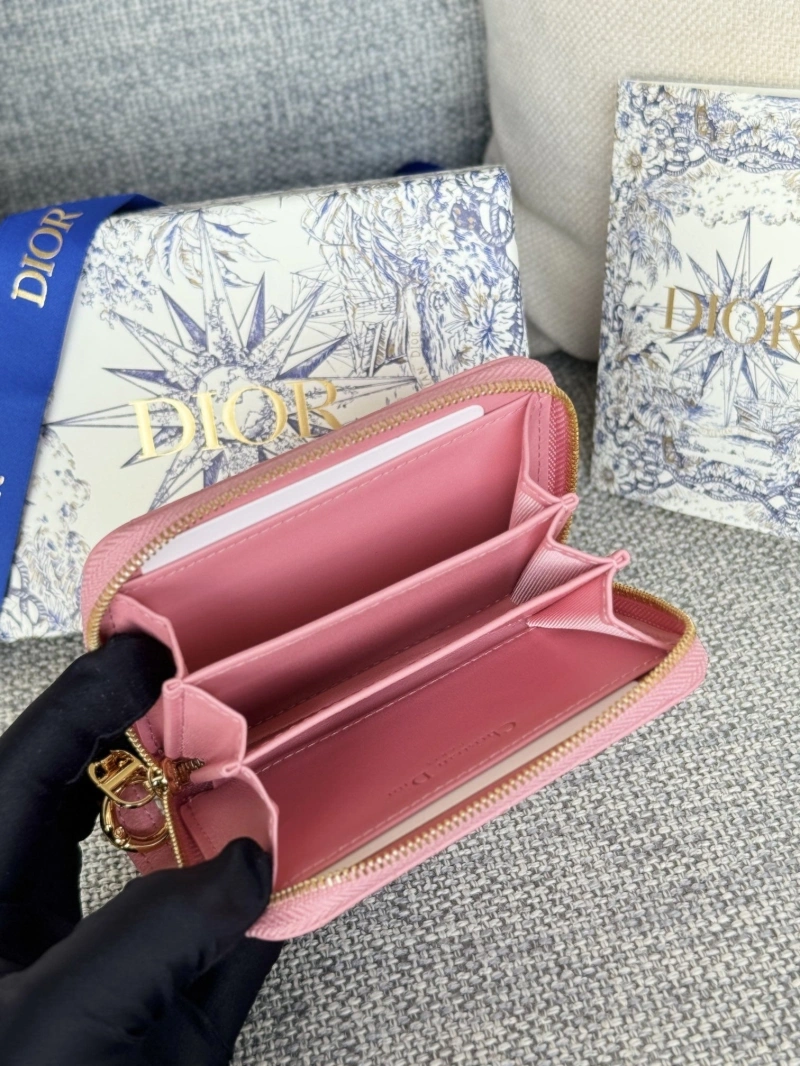 D10r wallets 4081-0648