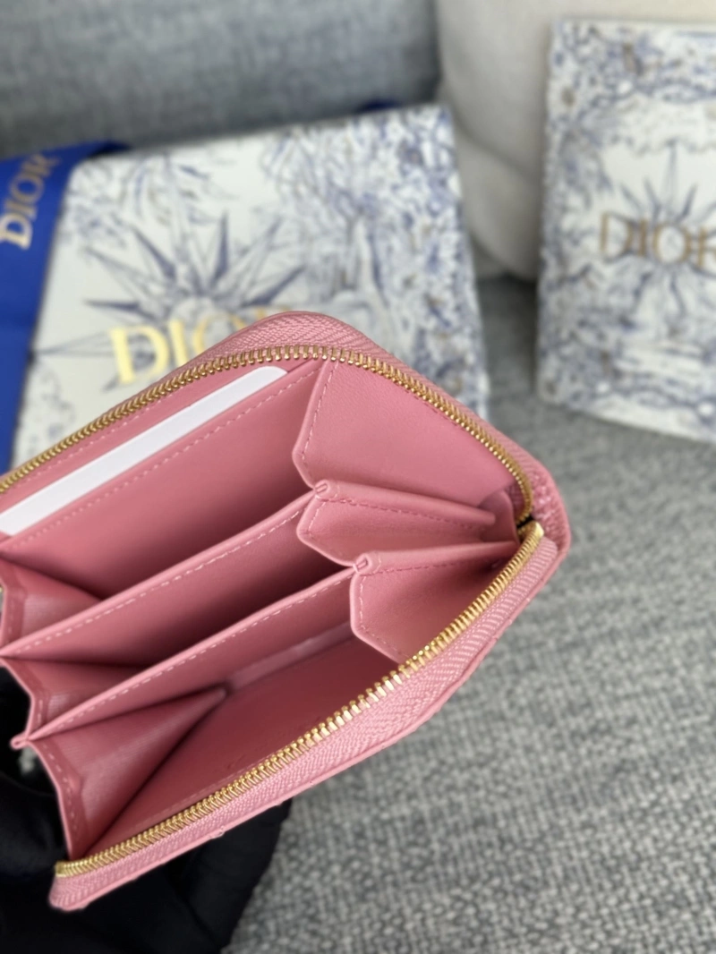 D10r wallets 4081-0648