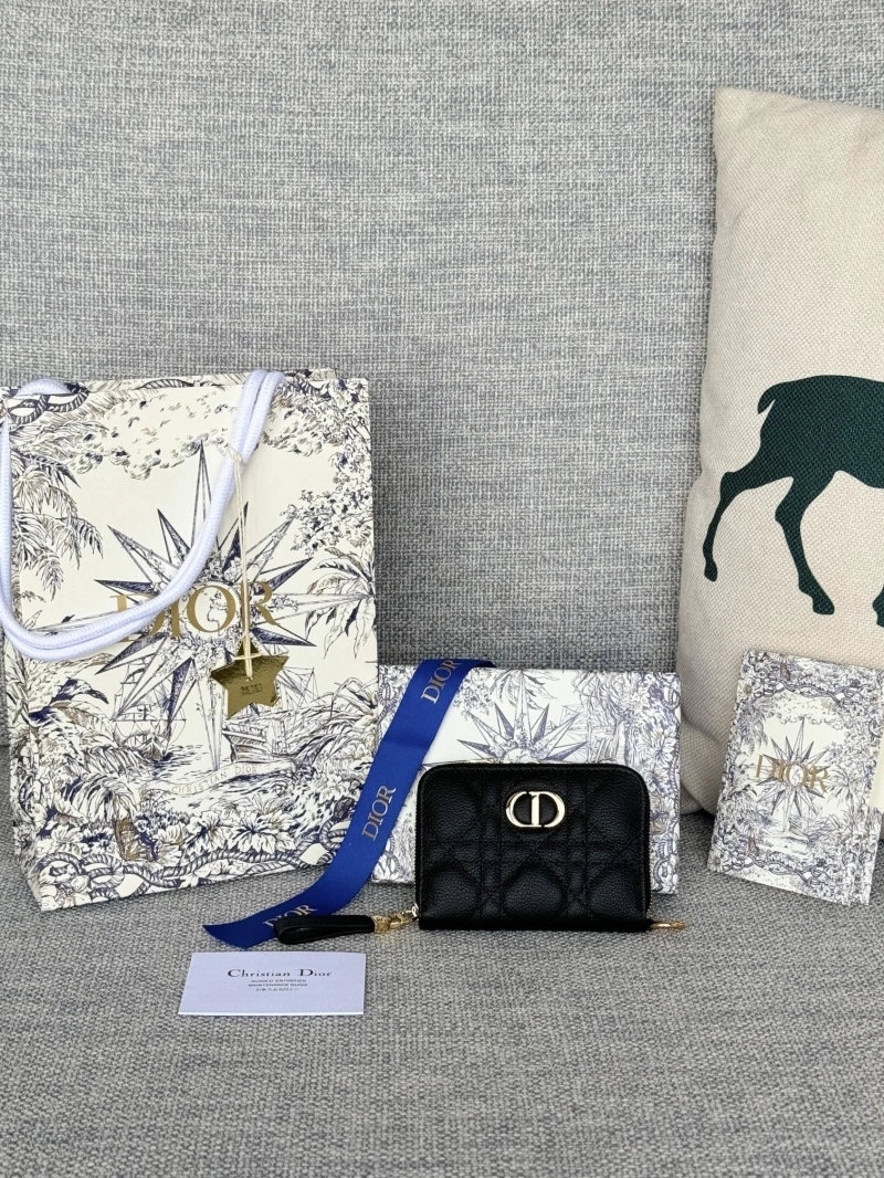D10r wallets 4081-0649