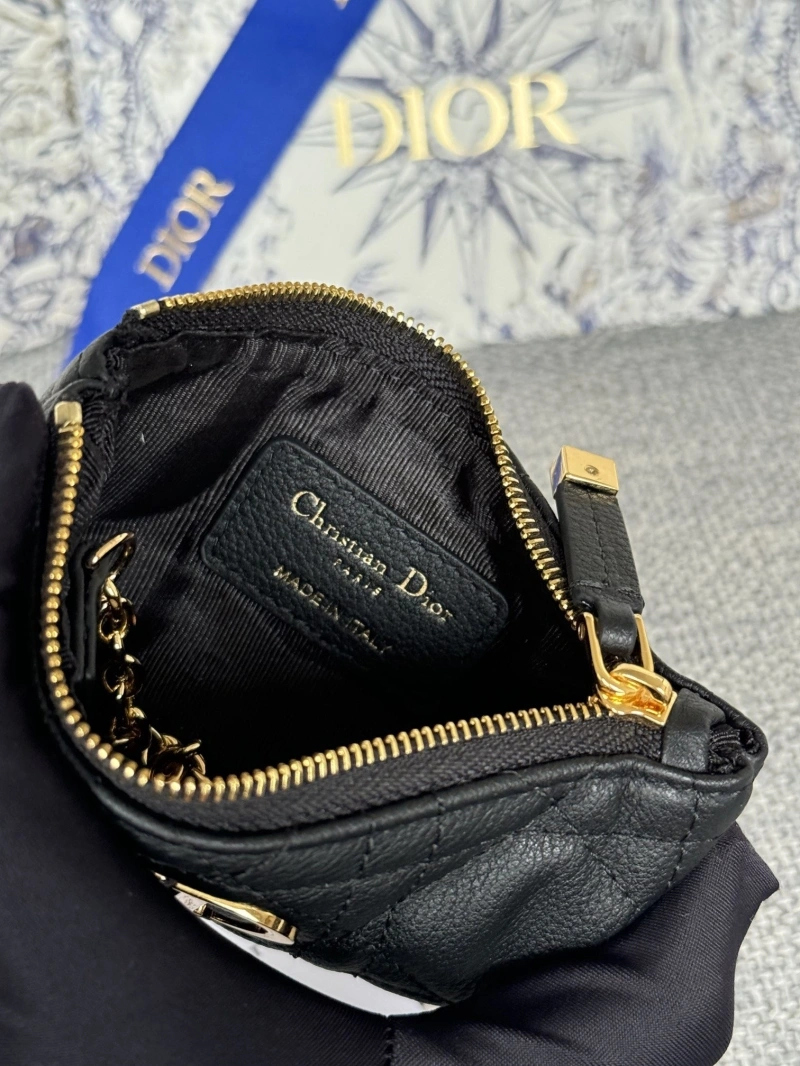D10r wallets 4081-0651