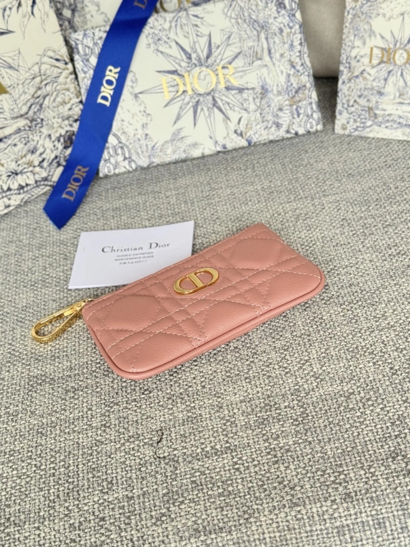 D10r wallets 4081-0654