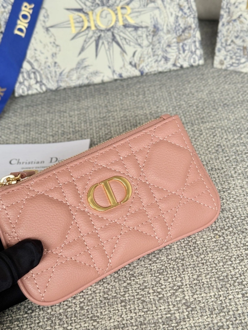 D10r wallets 4081-0654